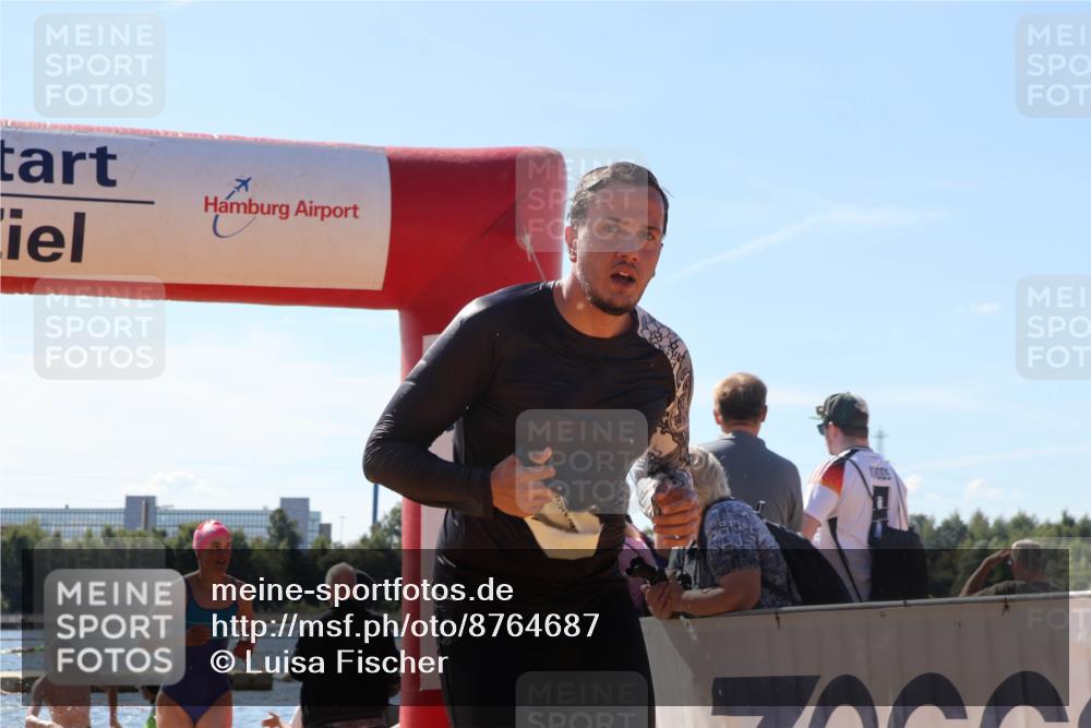 07.09.2025 - 19. Norderstedt Triathlon Luisa Fischer http://msf.ph/oto/8764687 07.09.2025 12:33:52 Schwimmen 232, 331, 799, 1299, 1354, 1389 meine-sportfotos.de