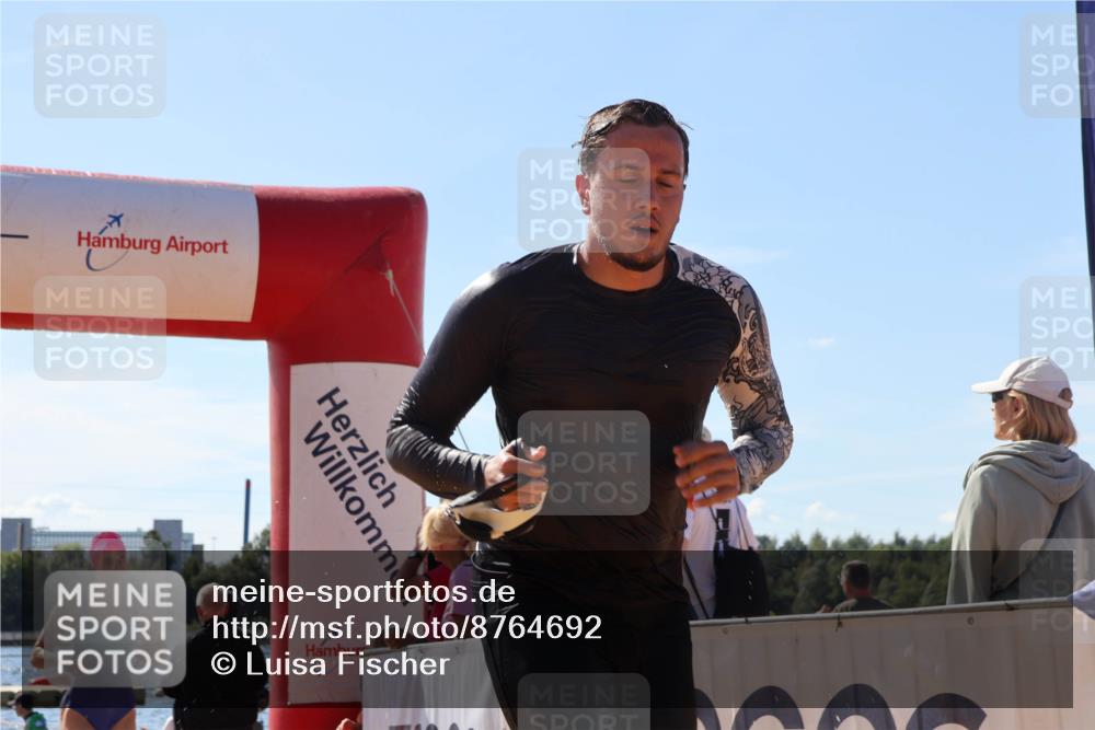 07.09.2025 - 19. Norderstedt Triathlon Luisa Fischer http://msf.ph/oto/8764692 07.09.2025 12:33:53 Schwimmen 232, 331, 799, 1299, 1354, 1389 meine-sportfotos.de