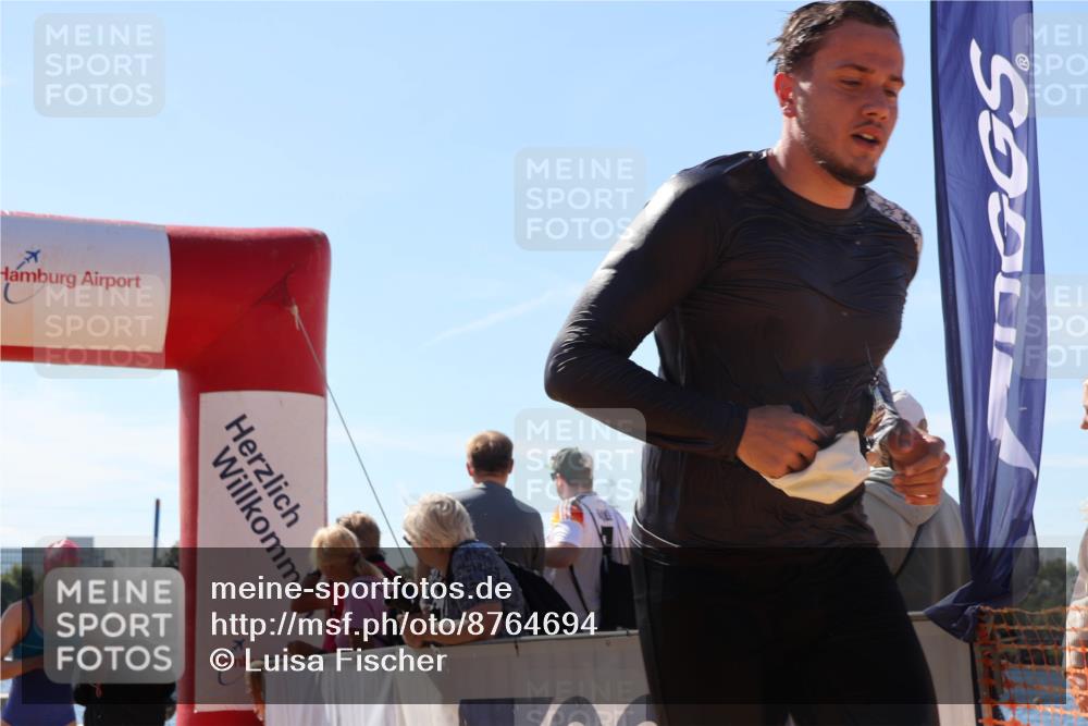 07.09.2025 - 19. Norderstedt Triathlon Luisa Fischer http://msf.ph/oto/8764694 07.09.2025 12:33:53 Schwimmen 232, 331, 799, 1299, 1354, 1389 meine-sportfotos.de