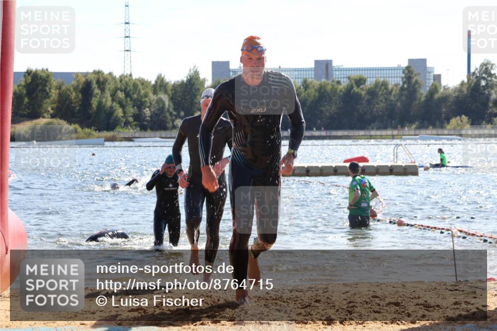 07.09.2025 - 19. Norderstedt Triathlon Luisa Fischer http://msf.ph/oto/8764715 07.09.2025 15:04:54 Schwimmen 868, 883, 938 meine-sportfotos.de