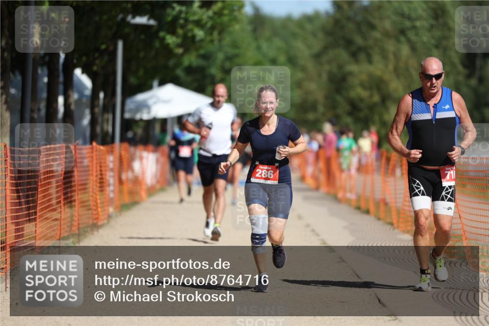 07.09.2025 - 19. Norderstedt Triathlon Michael Strokosch http://msf.ph/oto/8764716 07.09.2025 12:12:56 Laufen 286, 710, 861 meine-sportfotos.de