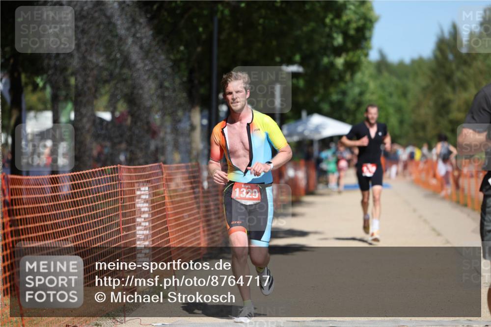 07.09.2025 - 19. Norderstedt Triathlon Michael Strokosch http://msf.ph/oto/8764717 07.09.2025 12:58:35 Laufen 194, 1212, 1290, 1329 meine-sportfotos.de
