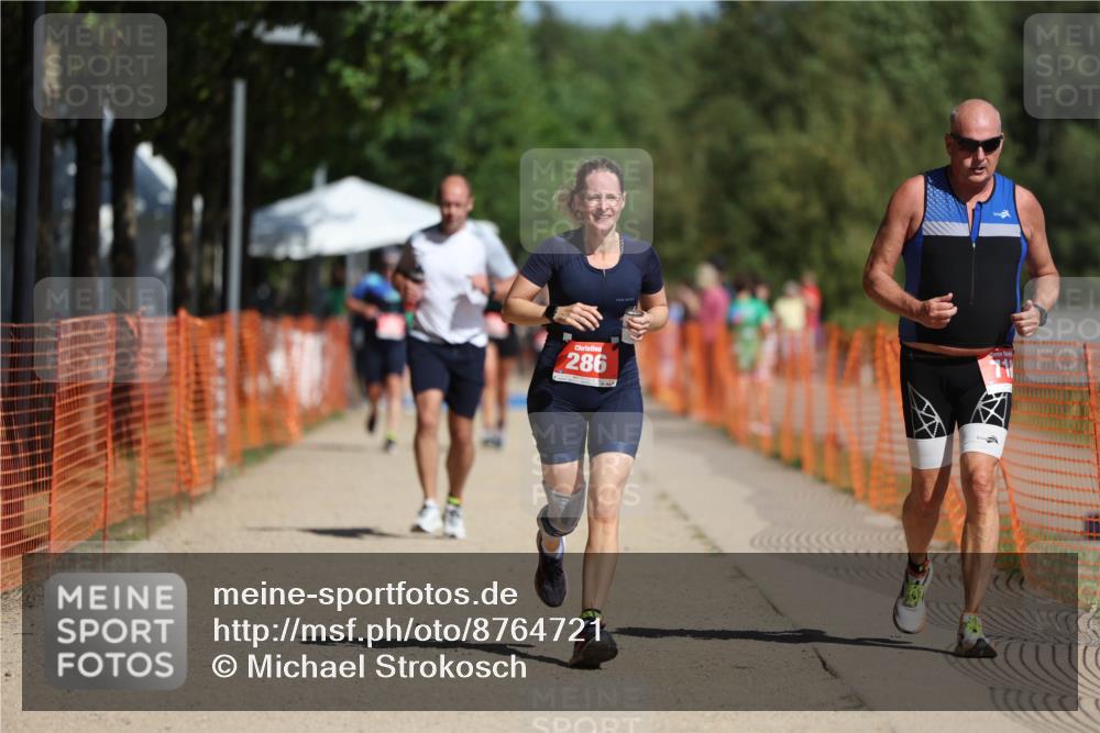 07.09.2025 - 19. Norderstedt Triathlon Michael Strokosch http://msf.ph/oto/8764721 07.09.2025 12:12:56 Laufen 286, 710, 861 meine-sportfotos.de