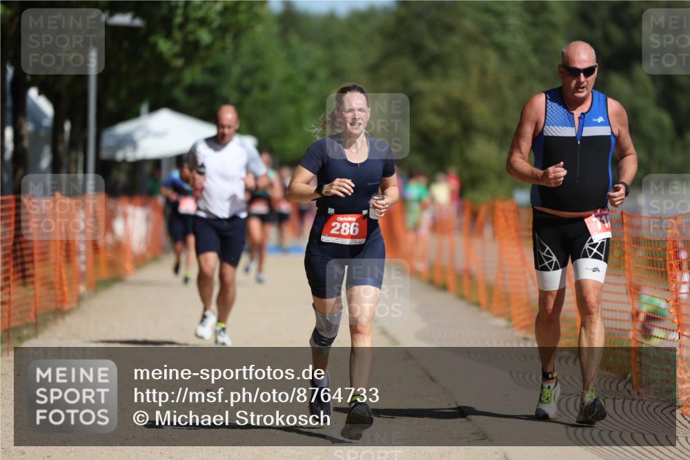 07.09.2025 - 19. Norderstedt Triathlon Michael Strokosch http://msf.ph/oto/8764733 07.09.2025 12:12:57 Laufen 286, 710, 861 meine-sportfotos.de