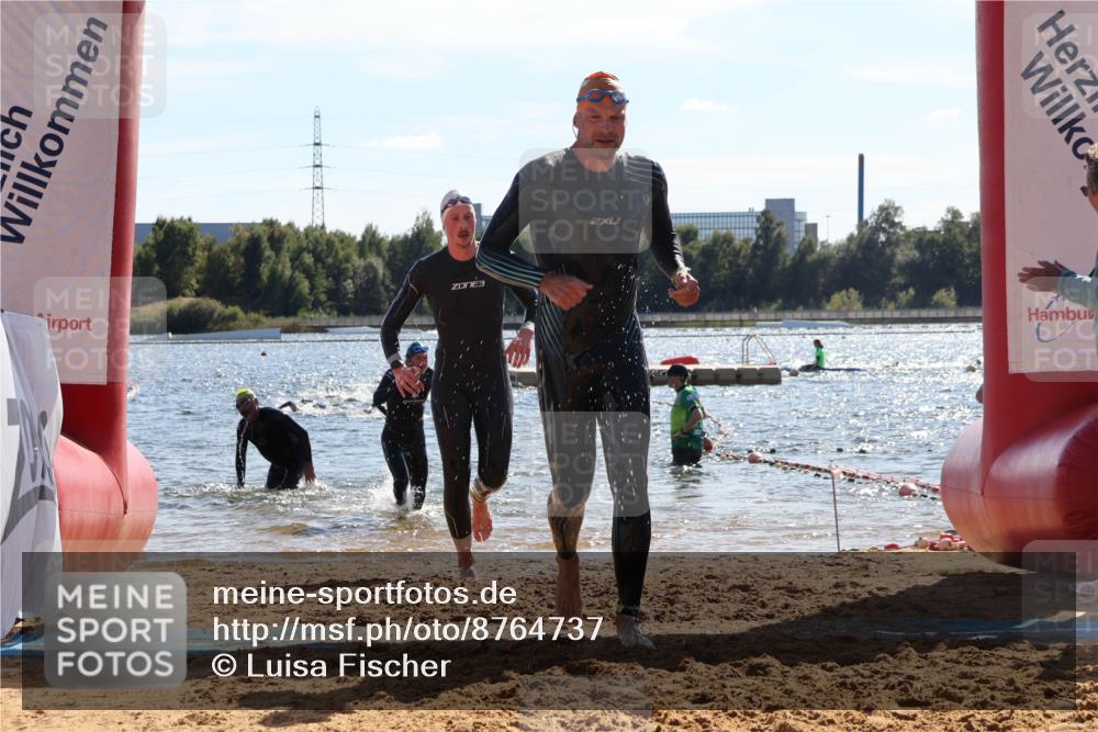07.09.2025 - 19. Norderstedt Triathlon Luisa Fischer http://msf.ph/oto/8764737 07.09.2025 15:04:55 Schwimmen 868, 883, 938 meine-sportfotos.de