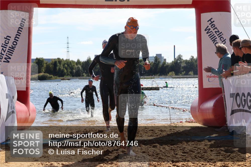 07.09.2025 - 19. Norderstedt Triathlon Luisa Fischer http://msf.ph/oto/8764746 07.09.2025 15:04:55 Schwimmen 868, 883, 938 meine-sportfotos.de