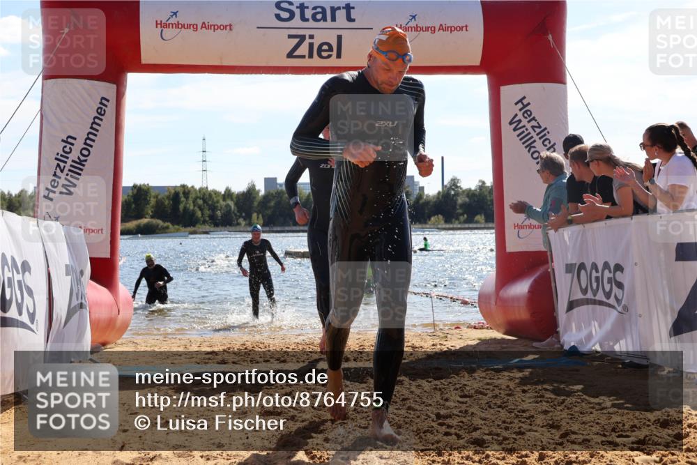 07.09.2025 - 19. Norderstedt Triathlon Luisa Fischer http://msf.ph/oto/8764755 07.09.2025 15:04:56 Schwimmen 868, 883, 938 meine-sportfotos.de