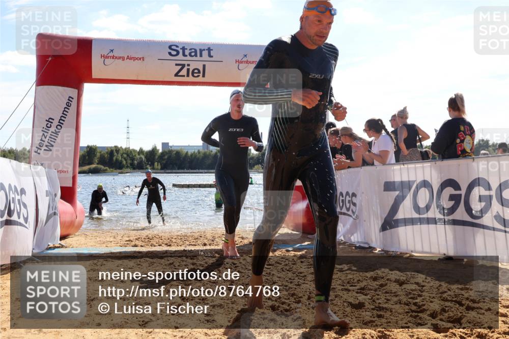 07.09.2025 - 19. Norderstedt Triathlon Luisa Fischer http://msf.ph/oto/8764768 07.09.2025 15:04:57 Schwimmen 868, 883, 938, 1523 meine-sportfotos.de