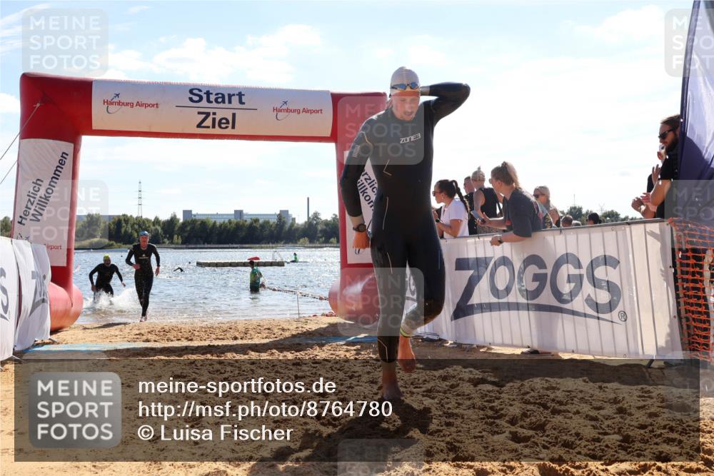 07.09.2025 - 19. Norderstedt Triathlon Luisa Fischer http://msf.ph/oto/8764780 07.09.2025 15:04:58 Schwimmen 868, 883, 938, 1523 meine-sportfotos.de