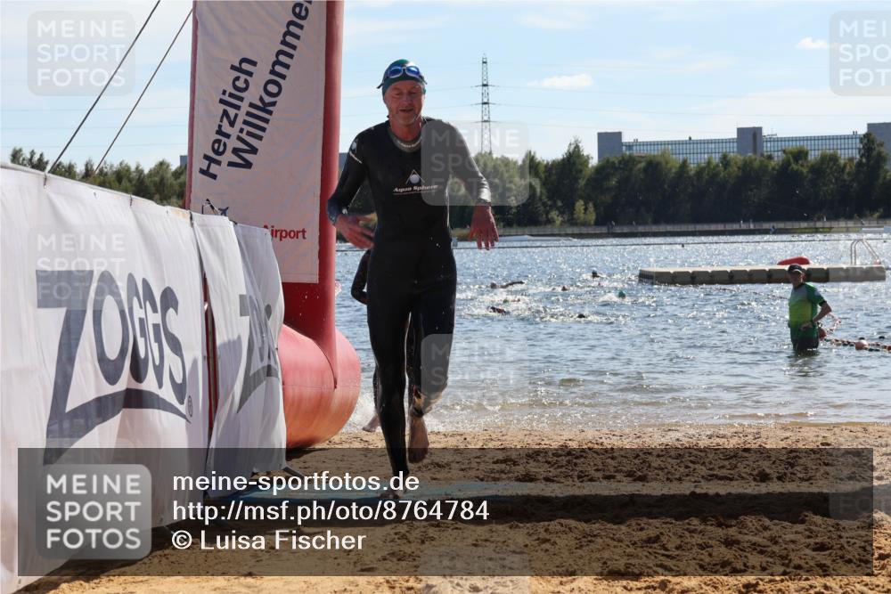 07.09.2025 - 19. Norderstedt Triathlon Luisa Fischer http://msf.ph/oto/8764784 07.09.2025 15:05:00 Schwimmen 868, 883, 938, 1523 meine-sportfotos.de