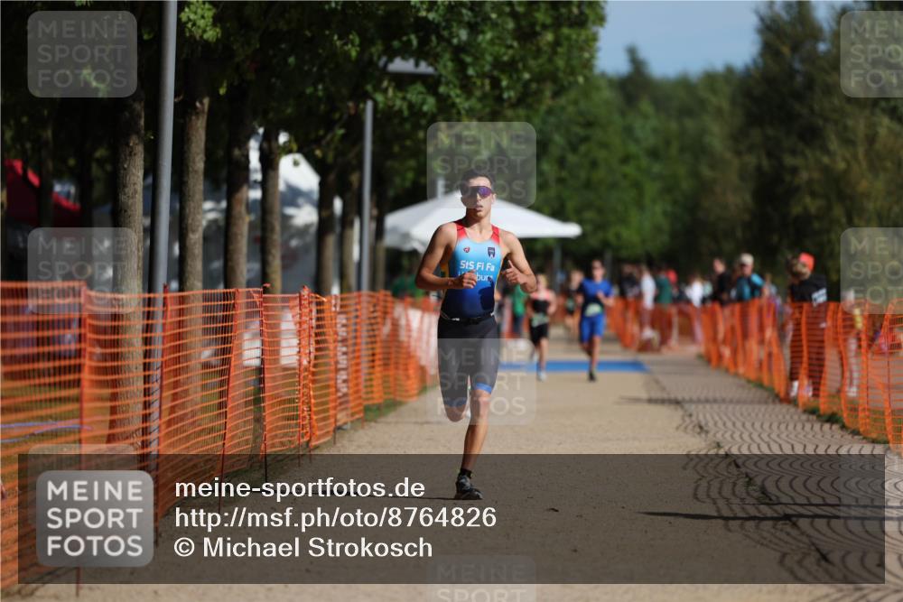 07.09.2025 - 19. Norderstedt Triathlon Michael Strokosch http://msf.ph/oto/8764826 07.09.2025 10:48:41 Laufen 61, 654 meine-sportfotos.de
