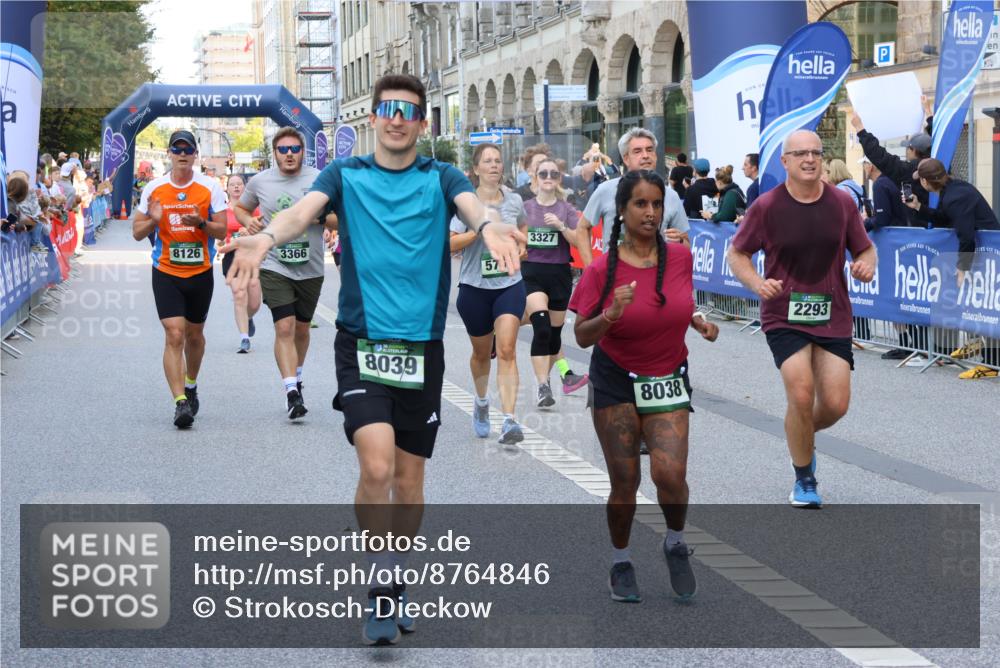 07.09.2025 - BARMER Alsterlauf Strokosch-Dieckow http://msf.ph/oto/8764846 07.09.2025 10:12:03 Ziel 2128, 2226, 2942, 3096, 3228, 3706, 3873, 3990, 4101, 4413, 4518, 4519, 4561, 4616, 4694, 4702, 4829, 4899, 5492, 5630, 6199, 6200, 8028, 8170 meine-sportfotos.de