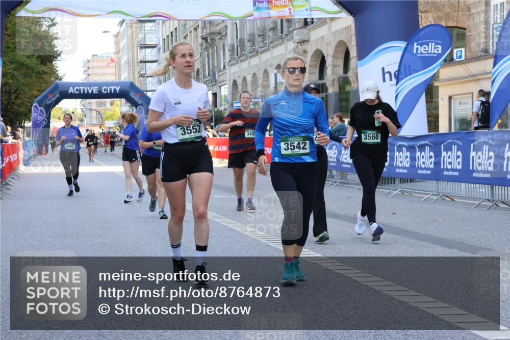 07.09.2025 - BARMER Alsterlauf Strokosch-Dieckow http://msf.ph/oto/8764873 07.09.2025 10:29:14 Ziel 2215, 2382, 3287, 4584, 5071, 6087 meine-sportfotos.de