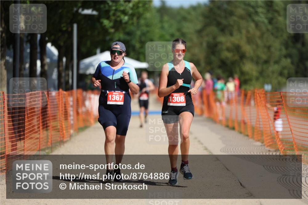 07.09.2025 - 19. Norderstedt Triathlon Michael Strokosch http://msf.ph/oto/8764886 07.09.2025 12:13:05 Laufen 861, 1308, 1367 meine-sportfotos.de