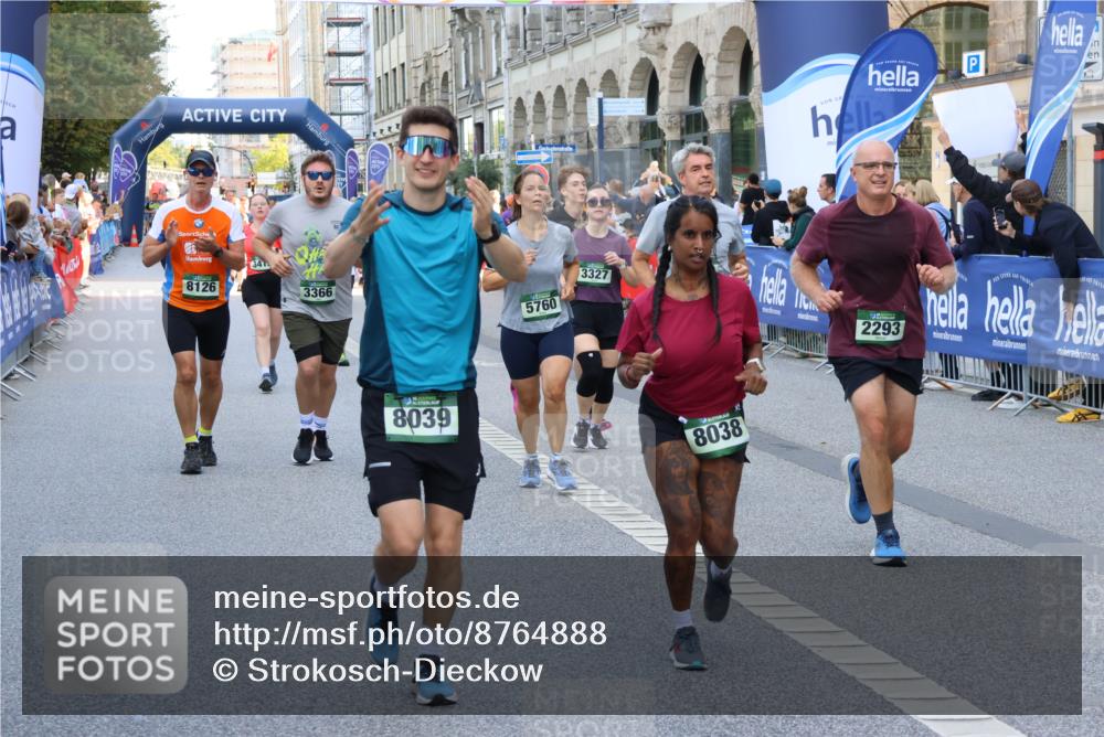 07.09.2025 - BARMER Alsterlauf Strokosch-Dieckow http://msf.ph/oto/8764888 07.09.2025 10:12:03 Ziel 2128, 2226, 2942, 3096, 3228, 3706, 3873, 3990, 4101, 4413, 4518, 4519, 4561, 4616, 4694, 4702, 4829, 4899, 5492, 5630, 6199, 6200, 8028, 8170 meine-sportfotos.de