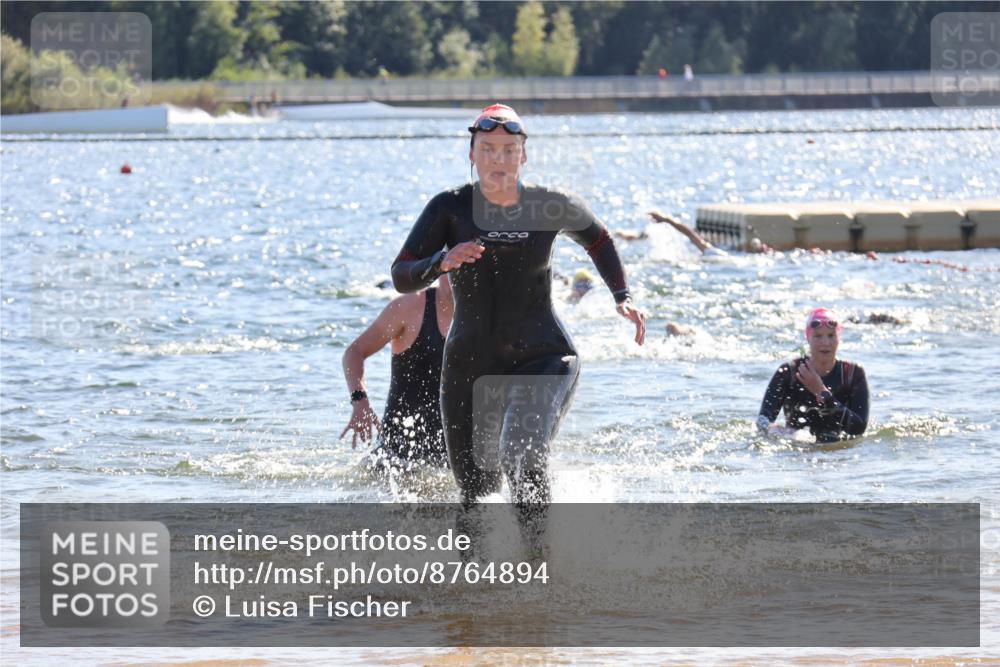 07.09.2025 - 19. Norderstedt Triathlon Luisa Fischer http://msf.ph/oto/8764894 07.09.2025 15:05:41 Schwimmen 937, 1413, 1475, 1546 meine-sportfotos.de