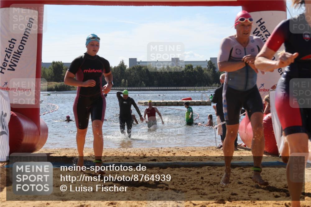 07.09.2025 - 19. Norderstedt Triathlon Luisa Fischer http://msf.ph/oto/8764939 07.09.2025 12:34:40 Schwimmen 211, 241, 310, 841, 855, 1215 meine-sportfotos.de