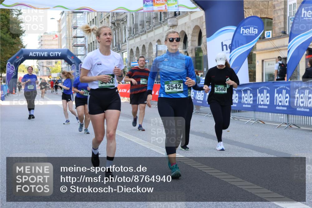 07.09.2025 - BARMER Alsterlauf Strokosch-Dieckow http://msf.ph/oto/8764940 07.09.2025 10:29:14 Ziel 2215, 2382, 3287, 4584, 5071, 6087 meine-sportfotos.de