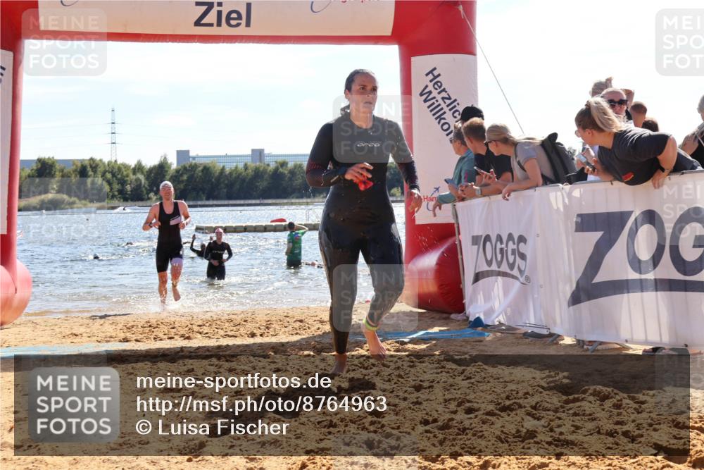 07.09.2025 - 19. Norderstedt Triathlon Luisa Fischer http://msf.ph/oto/8764963 07.09.2025 15:05:46 Schwimmen 937, 1411, 1413, 1475, 1546 meine-sportfotos.de