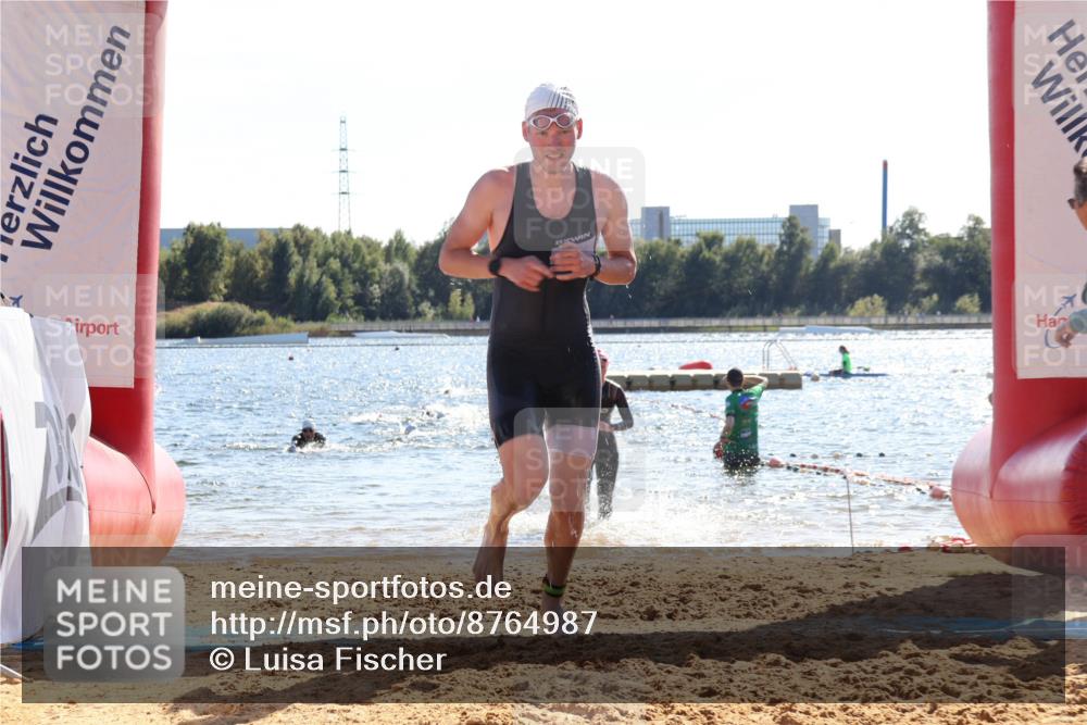 07.09.2025 - 19. Norderstedt Triathlon Luisa Fischer http://msf.ph/oto/8764987 07.09.2025 15:05:48 Schwimmen 937, 1411, 1413, 1475, 1527, 1546 meine-sportfotos.de
