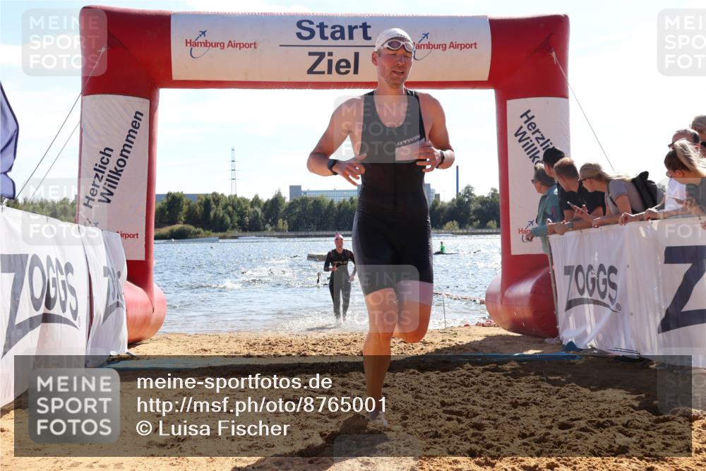 07.09.2025 - 19. Norderstedt Triathlon Luisa Fischer http://msf.ph/oto/8765001 07.09.2025 15:05:49 Schwimmen 937, 1411, 1475, 1527, 1546 meine-sportfotos.de