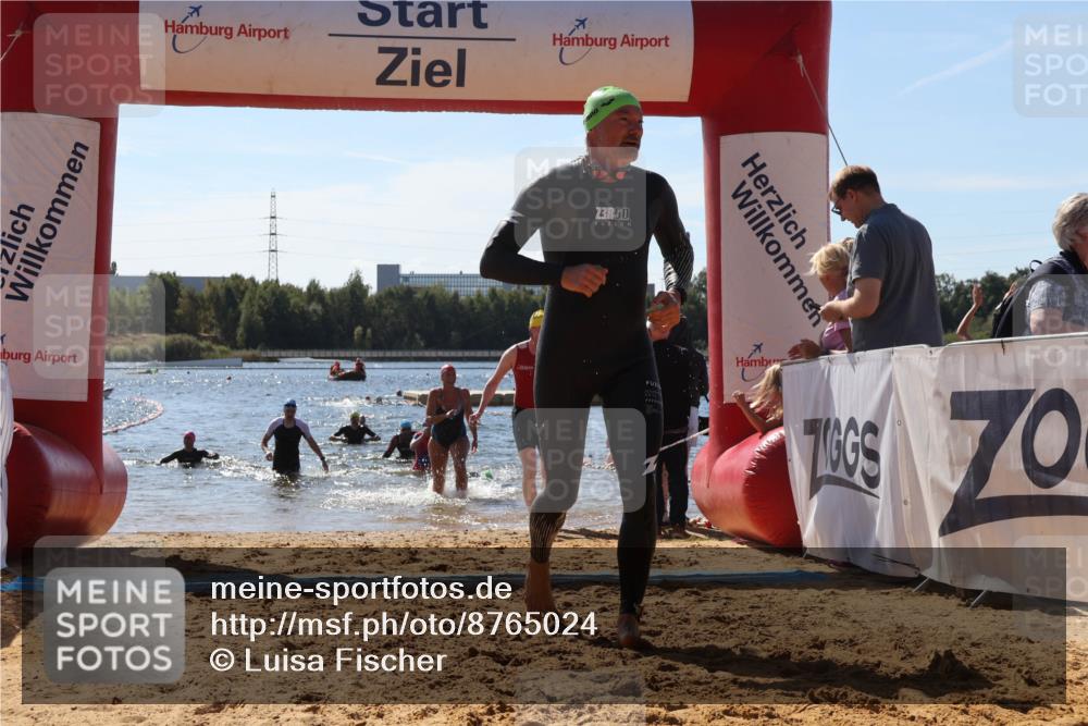 07.09.2025 - 19. Norderstedt Triathlon Luisa Fischer http://msf.ph/oto/8765024 07.09.2025 12:34:47 Schwimmen 241, 310, 805, 841, 855 meine-sportfotos.de