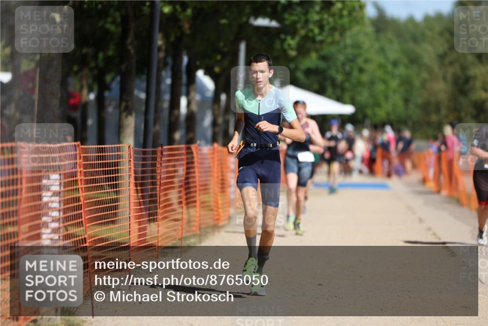 07.09.2025 - 19. Norderstedt Triathlon Michael Strokosch http://msf.ph/oto/8765050 07.09.2025 12:13:26 Laufen 229, 765, 1182, 1190 meine-sportfotos.de