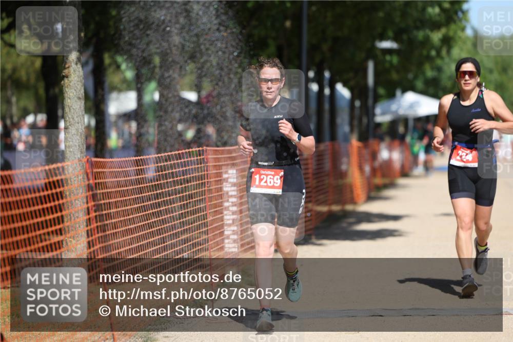 07.09.2025 - 19. Norderstedt Triathlon Michael Strokosch http://msf.ph/oto/8765052 07.09.2025 12:58:57 Laufen 224, 701, 1269 meine-sportfotos.de