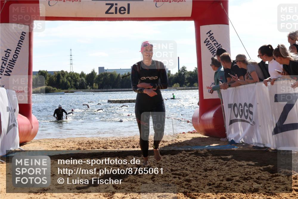 07.09.2025 - 19. Norderstedt Triathlon Luisa Fischer http://msf.ph/oto/8765061 07.09.2025 15:05:54 Schwimmen 1411, 1475, 1527 meine-sportfotos.de