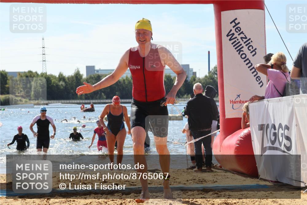 07.09.2025 - 19. Norderstedt Triathlon Luisa Fischer http://msf.ph/oto/8765067 07.09.2025 12:34:50 Schwimmen 241, 310, 339, 805, 841, 855, 1356 meine-sportfotos.de