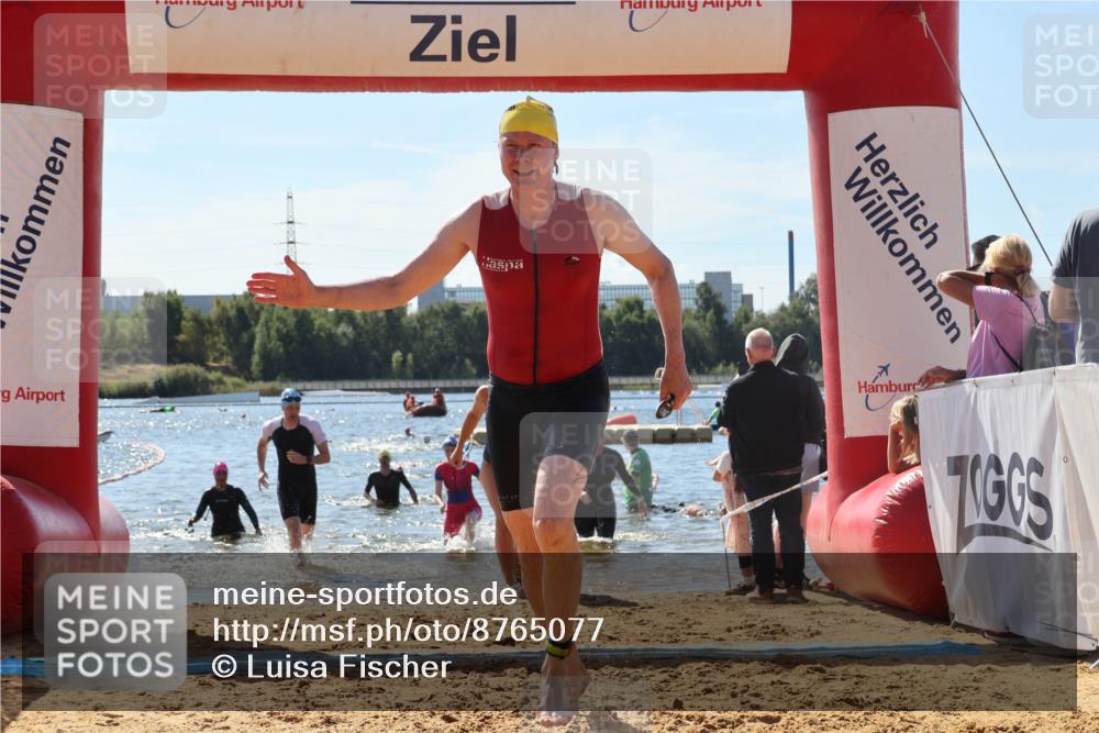 07.09.2025 - 19. Norderstedt Triathlon Luisa Fischer http://msf.ph/oto/8765077 07.09.2025 12:34:51 Schwimmen 241, 310, 339, 805, 841, 855, 1356 meine-sportfotos.de