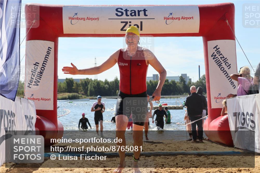 07.09.2025 - 19. Norderstedt Triathlon Luisa Fischer http://msf.ph/oto/8765081 07.09.2025 12:34:51 Schwimmen 241, 310, 339, 805, 841, 855, 1356 meine-sportfotos.de