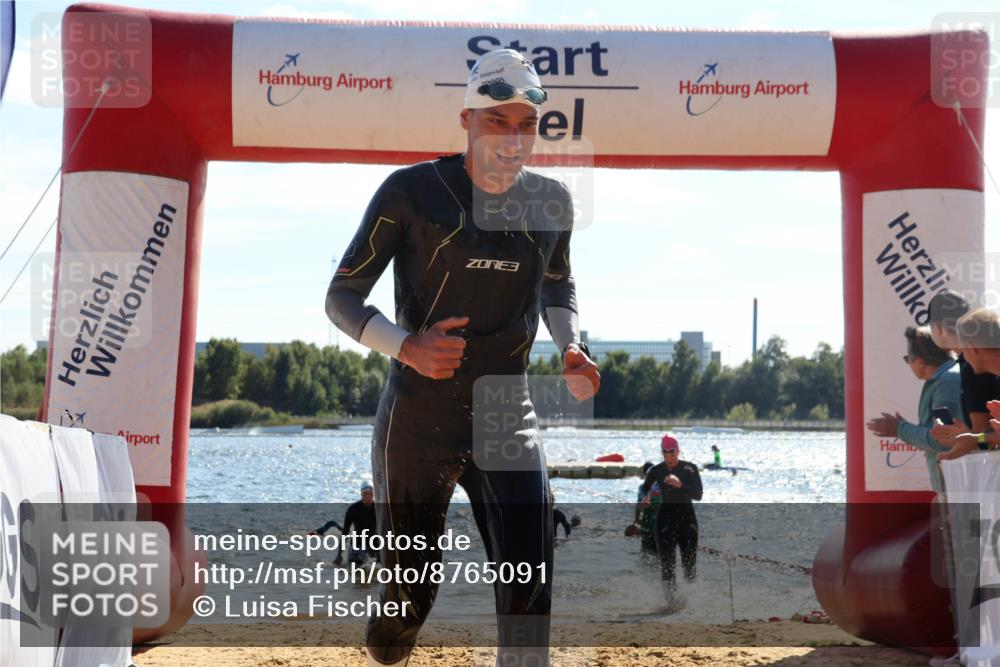 07.09.2025 - 19. Norderstedt Triathlon Luisa Fischer http://msf.ph/oto/8765091 07.09.2025 15:06:06 Schwimmen 903, 916, 935, 1446 meine-sportfotos.de