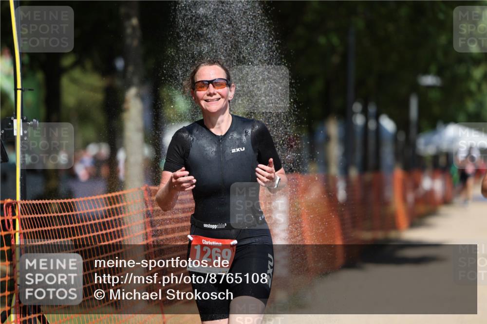 07.09.2025 - 19. Norderstedt Triathlon Michael Strokosch http://msf.ph/oto/8765108 07.09.2025 12:58:59 Laufen 224, 701, 1269 meine-sportfotos.de