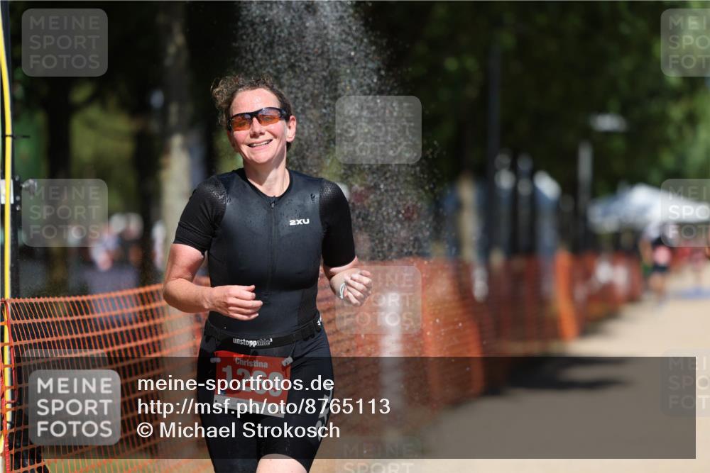 07.09.2025 - 19. Norderstedt Triathlon Michael Strokosch http://msf.ph/oto/8765113 07.09.2025 12:58:59 Laufen 224, 701, 1269 meine-sportfotos.de