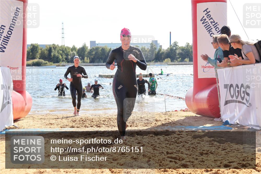 07.09.2025 - 19. Norderstedt Triathlon Luisa Fischer http://msf.ph/oto/8765151 07.09.2025 15:06:11 Schwimmen 903, 916, 935, 1427, 1446 meine-sportfotos.de