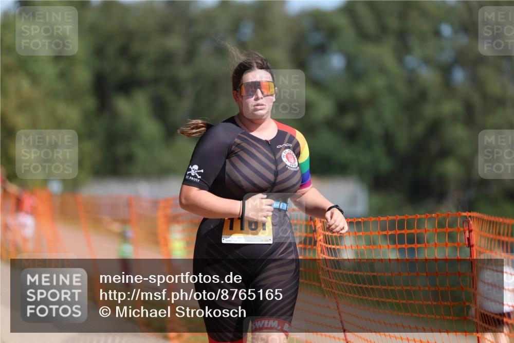 07.09.2025 - 19. Norderstedt Triathlon Michael Strokosch http://msf.ph/oto/8765165 07.09.2025 12:13:36 Laufen 306, 765, 1161, 1182 meine-sportfotos.de