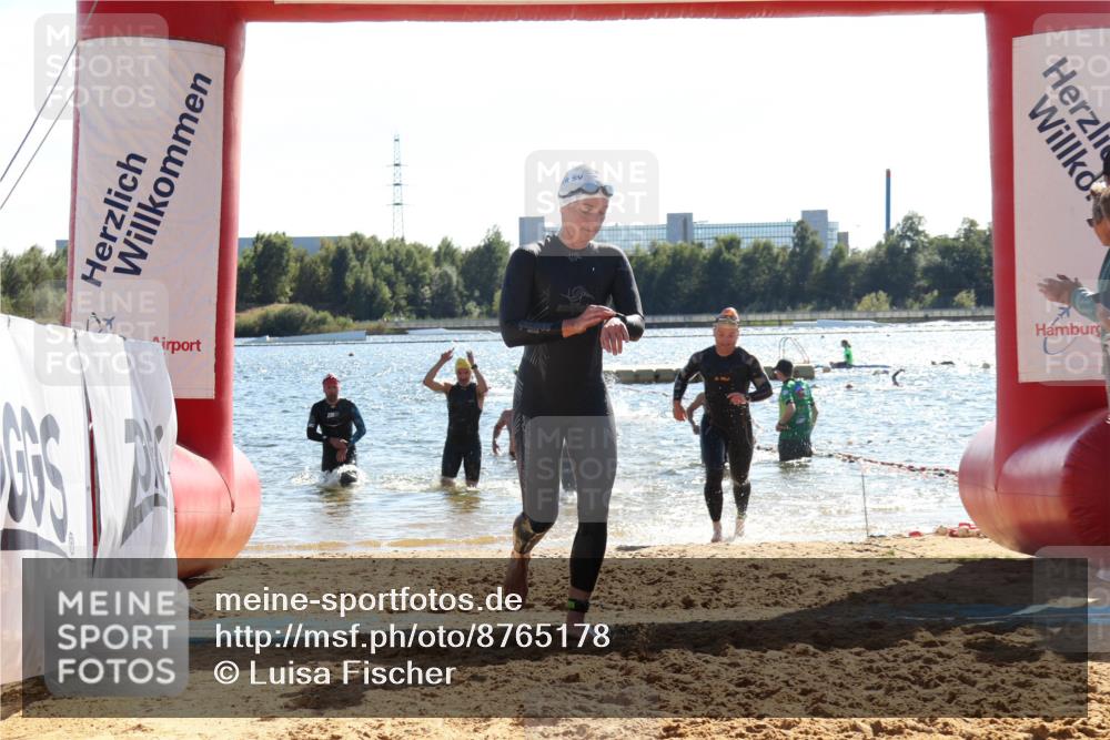 07.09.2025 - 19. Norderstedt Triathlon Luisa Fischer http://msf.ph/oto/8765178 07.09.2025 15:06:13 Schwimmen 903, 916, 935, 945, 1427, 1446 meine-sportfotos.de