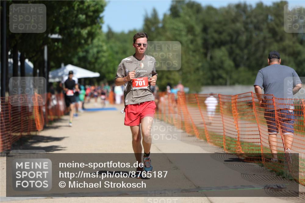 07.09.2025 - 19. Norderstedt Triathlon Michael Strokosch http://msf.ph/oto/8765187 07.09.2025 12:59:02 Laufen 167, 224, 701, 1269 meine-sportfotos.de
