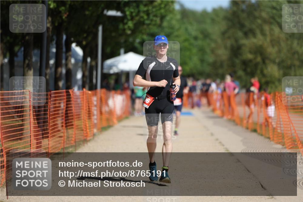 07.09.2025 - 19. Norderstedt Triathlon Michael Strokosch http://msf.ph/oto/8765191 07.09.2025 12:13:41 Laufen 306 meine-sportfotos.de
