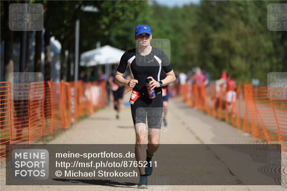 07.09.2025 - 19. Norderstedt Triathlon Michael Strokosch http://msf.ph/oto/8765211 07.09.2025 12:13:42 Laufen 306 meine-sportfotos.de