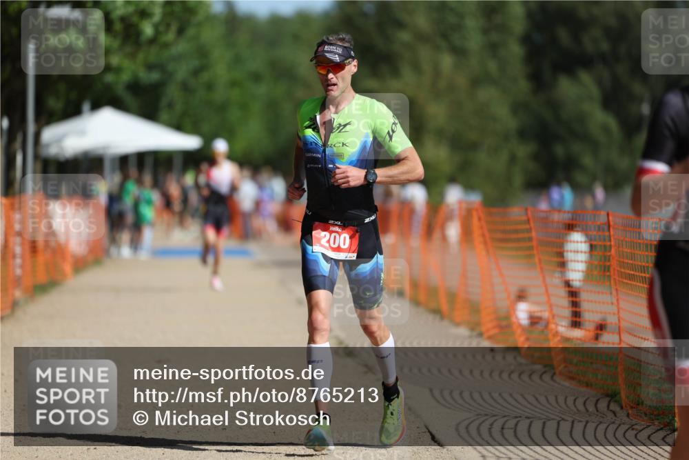 07.09.2025 - 19. Norderstedt Triathlon Michael Strokosch http://msf.ph/oto/8765213 07.09.2025 11:31:44 Laufen 200, 238, 1390 meine-sportfotos.de
