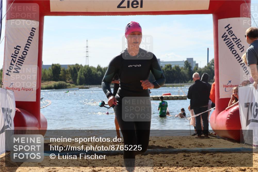 07.09.2025 - 19. Norderstedt Triathlon Luisa Fischer http://msf.ph/oto/8765225 07.09.2025 12:35:03 Schwimmen 242, 318, 339, 344, 350, 723, 1356 meine-sportfotos.de
