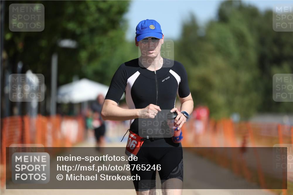 07.09.2025 - 19. Norderstedt Triathlon Michael Strokosch http://msf.ph/oto/8765246 07.09.2025 12:13:44 Laufen 287, 306 meine-sportfotos.de