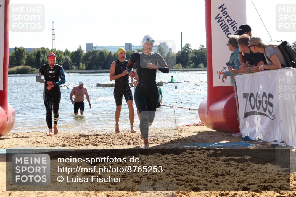 07.09.2025 - 19. Norderstedt Triathlon Luisa Fischer http://msf.ph/oto/8765253 07.09.2025 15:06:18 Schwimmen 436, 902, 903, 935, 945, 955, 1427 meine-sportfotos.de