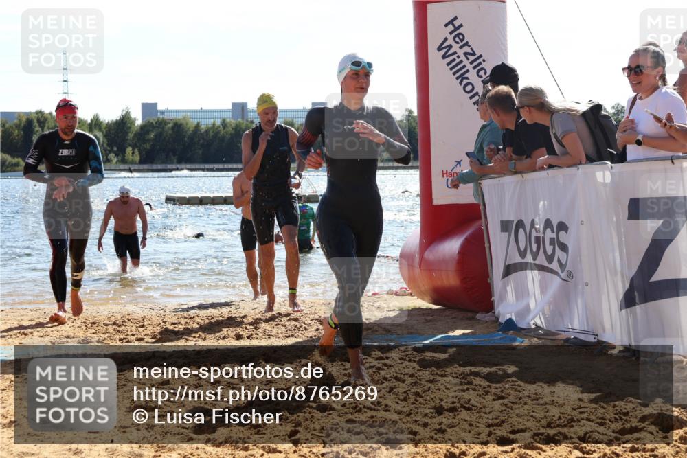 07.09.2025 - 19. Norderstedt Triathlon Luisa Fischer http://msf.ph/oto/8765269 07.09.2025 15:06:19 Schwimmen 436, 902, 903, 935, 945, 955, 1427 meine-sportfotos.de