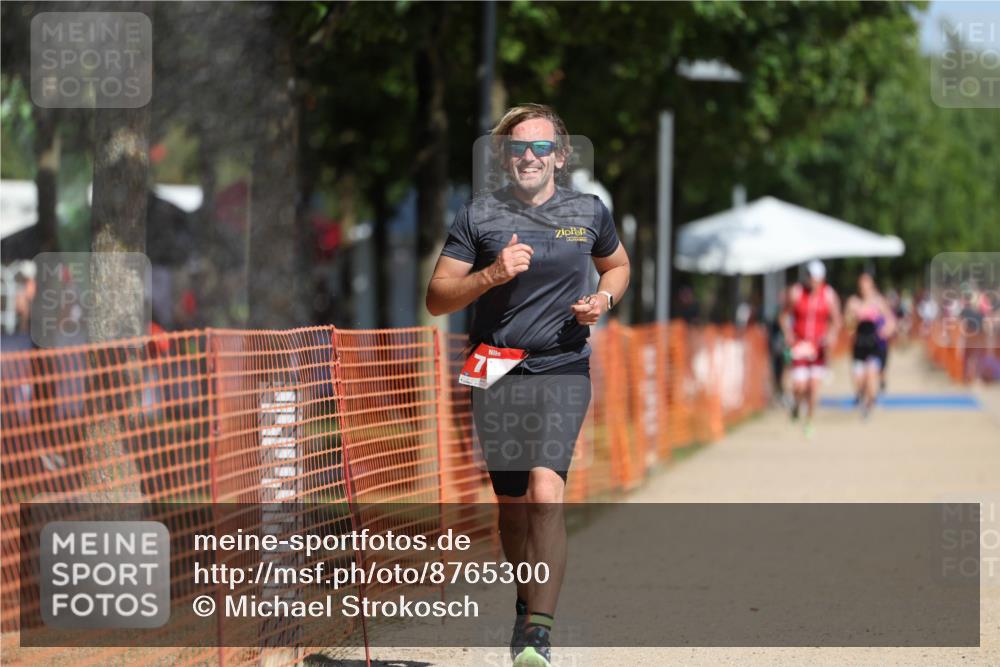 07.09.2025 - 19. Norderstedt Triathlon Michael Strokosch http://msf.ph/oto/8765300 07.09.2025 12:13:51 Laufen 287, 748 meine-sportfotos.de