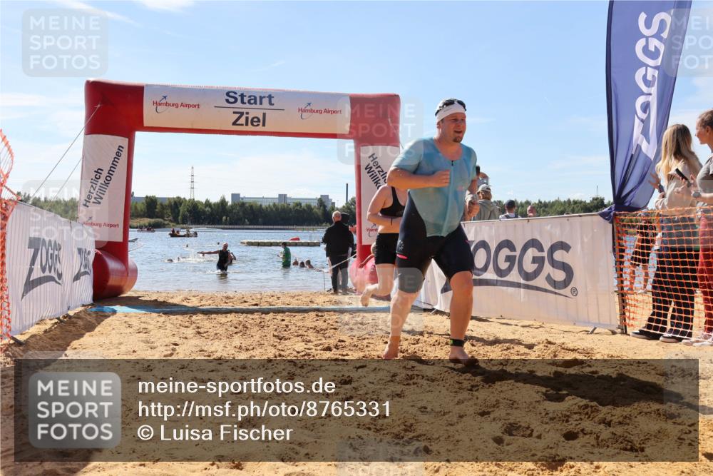 07.09.2025 - 19. Norderstedt Triathlon Luisa Fischer http://msf.ph/oto/8765331 07.09.2025 12:35:22 Schwimmen 160, 842 meine-sportfotos.de