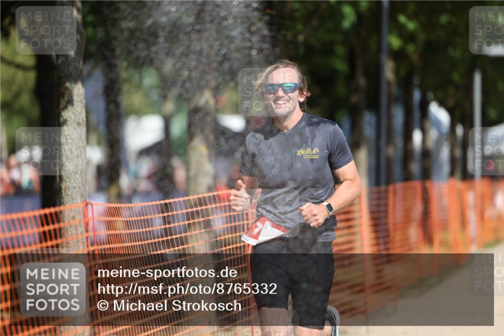 07.09.2025 - 19. Norderstedt Triathlon Michael Strokosch http://msf.ph/oto/8765332 07.09.2025 12:13:52 Laufen 287, 748 meine-sportfotos.de