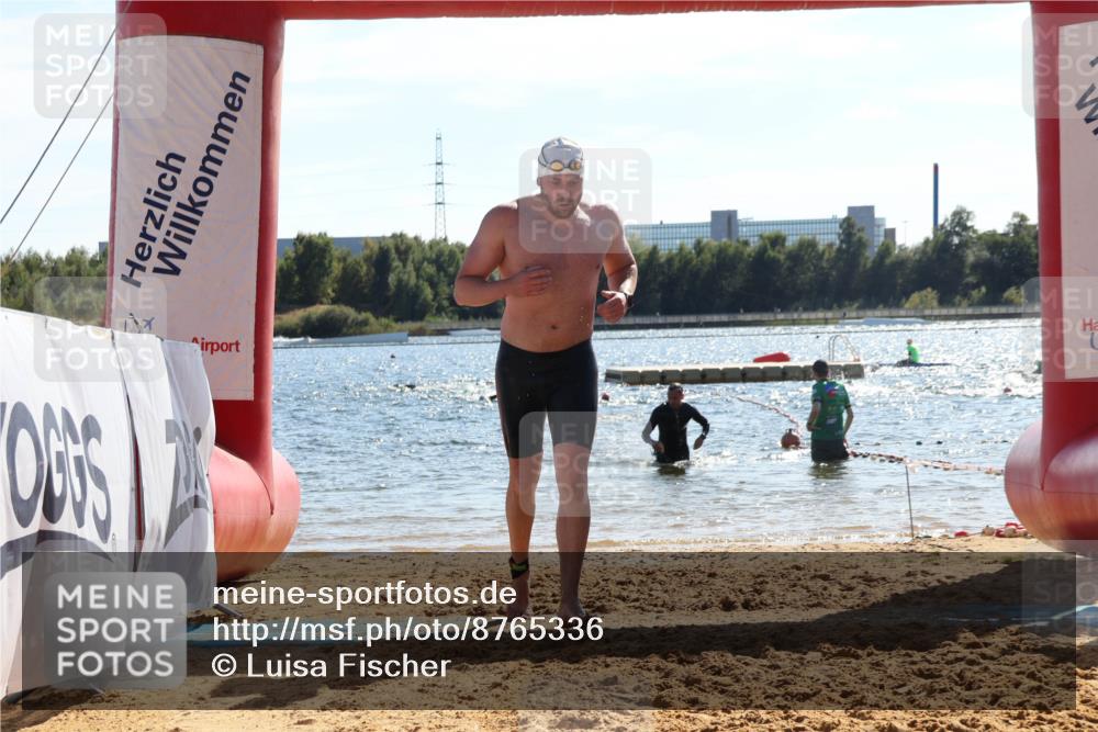 07.09.2025 - 19. Norderstedt Triathlon Luisa Fischer http://msf.ph/oto/8765336 07.09.2025 15:06:26 Schwimmen 436, 902, 945, 955, 1427, 1544 meine-sportfotos.de